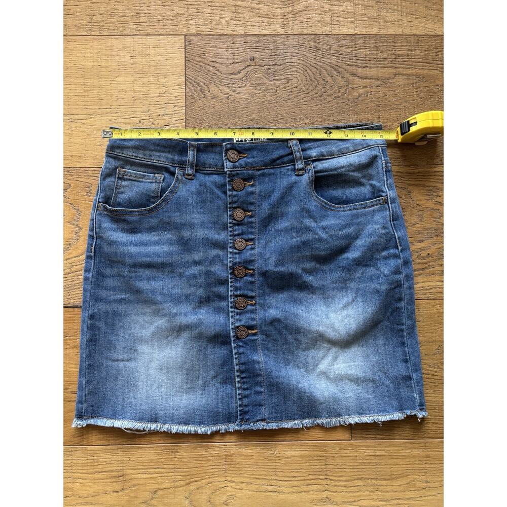 Indigo Rein Button Front Denim Mini Skirt Raw Hem Sz 5 Y2K Boho Western - Picture 3 of 6
